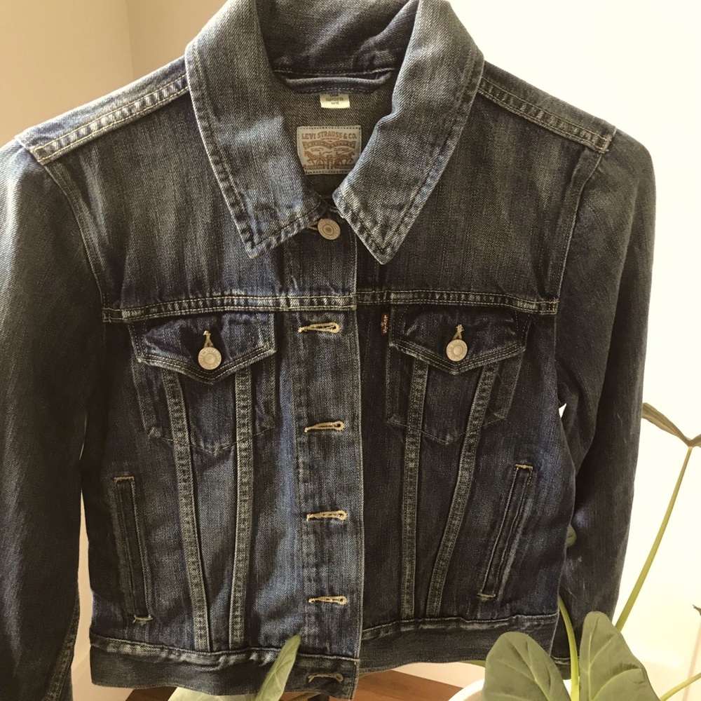 🦋Levi’s Jean Jacket🦋